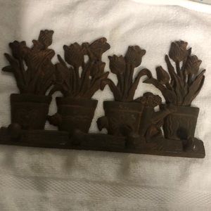 Wrought iron floral metal hook. 9” x 6”